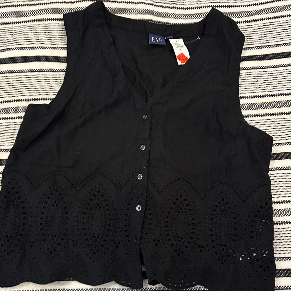 GAP Women's Black Eyelet Button-Down Blouse